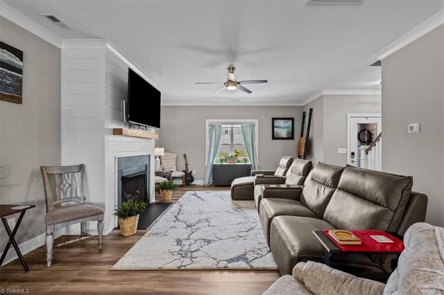 109 Canter Lane, Lexington, NC 27295