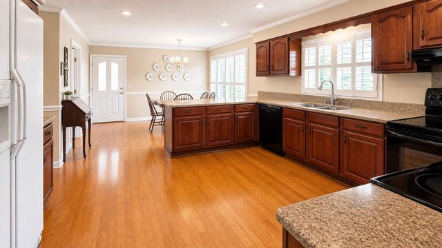 117 Weathers Street, Saint George, SC 29477