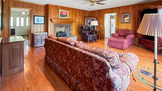 117 Weathers Street, Saint George, SC 29477