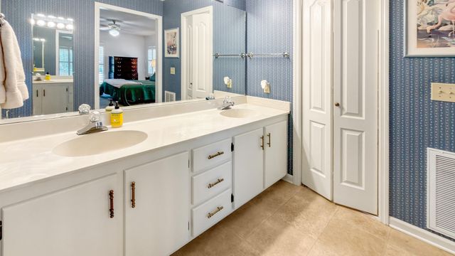 117 Weathers Street, Saint George, SC 29477