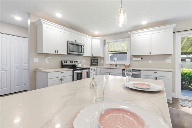 1546 Grimes Avenue 1546 Grimes Avenue, Urbana, OH 43078