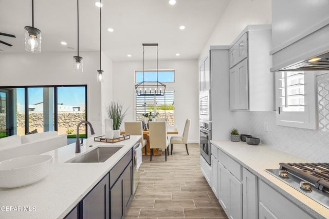 605 Lacey Oad Way, El Paso, TX 79928