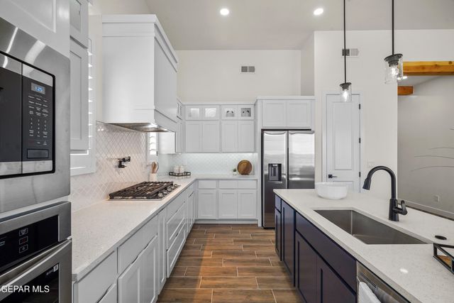 605 Lacey Oad Way, El Paso, TX 79928