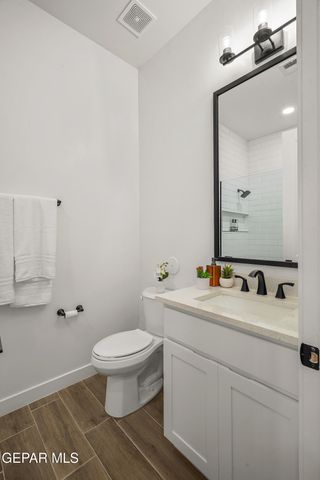 605 Lacey Oad Way, El Paso, TX 79928