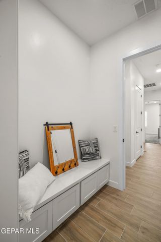 605 Lacey Oad Way, El Paso, TX 79928