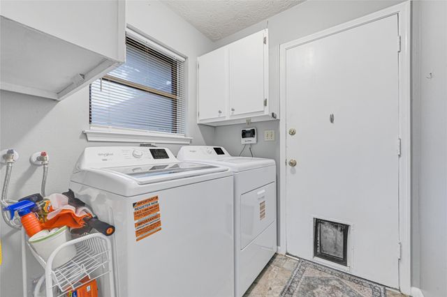 215 Coronation Drive, Houston, TX 77034