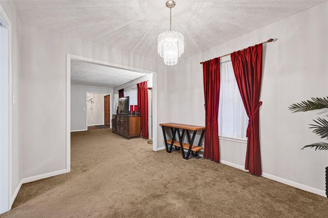 215 Coronation Drive, Houston, TX 77034