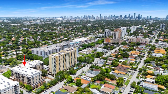 3530 SW 22ND Street 902, Miami, FL 33145