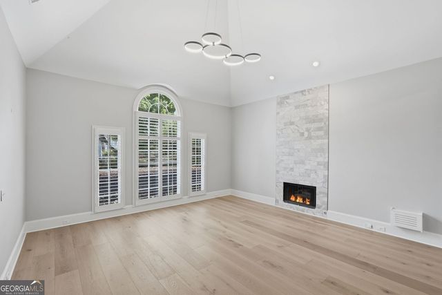 104 Oakland Hills Court, Johns Creek, GA 30097