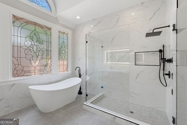 104 Oakland Hills Court, Johns Creek, GA 30097