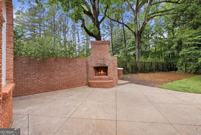104 Oakland Hills Court, Johns Creek, GA 30097