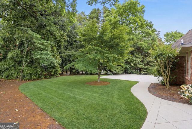 104 Oakland Hills Court, Johns Creek, GA 30097