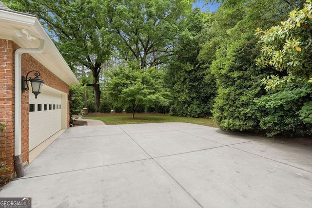 104 Oakland Hills Court, Johns Creek, GA 30097