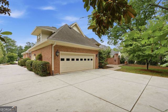 104 Oakland Hills Court, Johns Creek, GA 30097