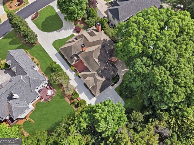 104 Oakland Hills Court, Johns Creek, GA 30097