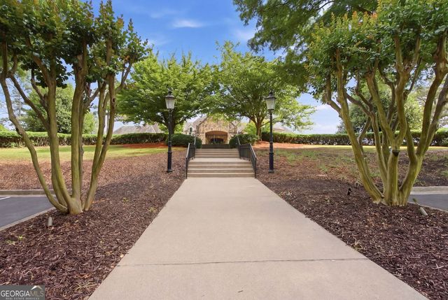 104 Oakland Hills Court, Johns Creek, GA 30097