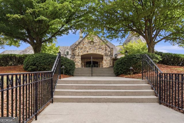 104 Oakland Hills Court, Johns Creek, GA 30097