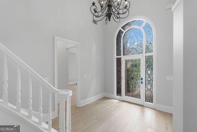 104 Oakland Hills Court, Johns Creek, GA 30097