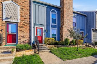 11 Abbey Road, Euless, TX 76039