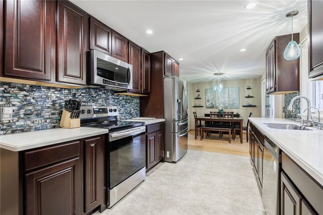 1222 Scenic Circle, Webster, NY 14580