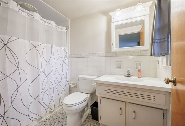 1222 Scenic Circle, Webster, NY 14580