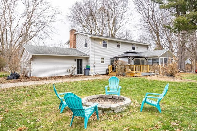 1222 Scenic Circle, Webster, NY 14580