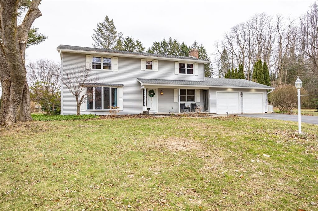 1222 Scenic Circle, Webster, NY 14580
