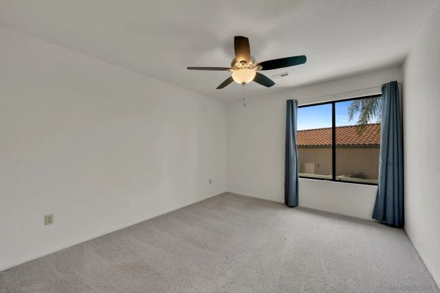 821 Inspiration Ln, Escondido, CA 92025