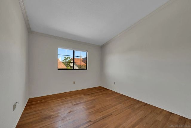 821 Inspiration Ln, Escondido, CA 92025
