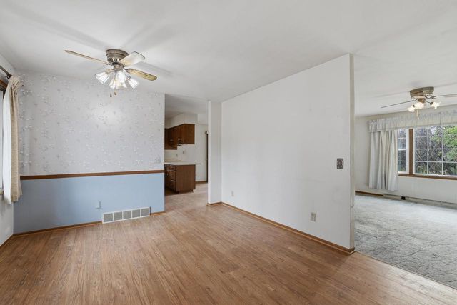 9722 1ST STREET, Plainfield, WI 54966