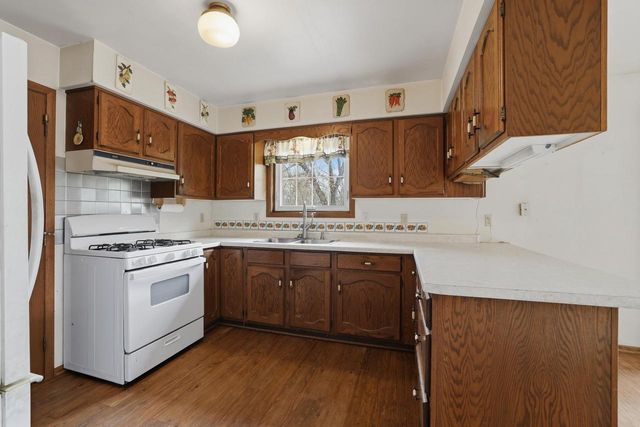 9722 1ST STREET, Plainfield, WI 54966