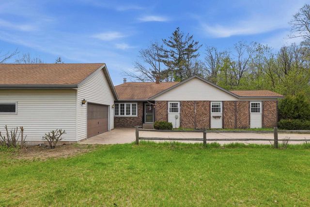 9722 1ST STREET, Plainfield, WI 54966