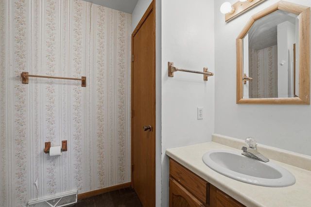 9722 1ST STREET, Plainfield, WI 54966