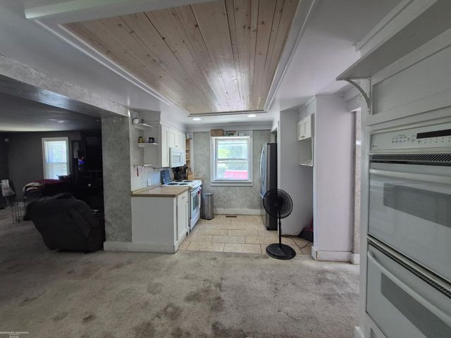 23335 Koths Street, Taylor, MI 48180