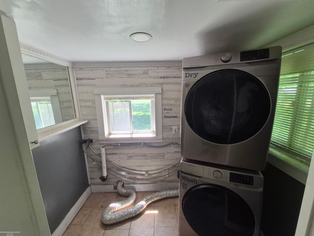 23335 Koths Street, Taylor, MI 48180