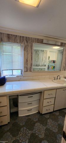 23335 Koths Street, Taylor, MI 48180