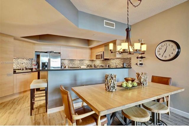 140 S Dixie Hwy 406, Hollywood, FL 33020