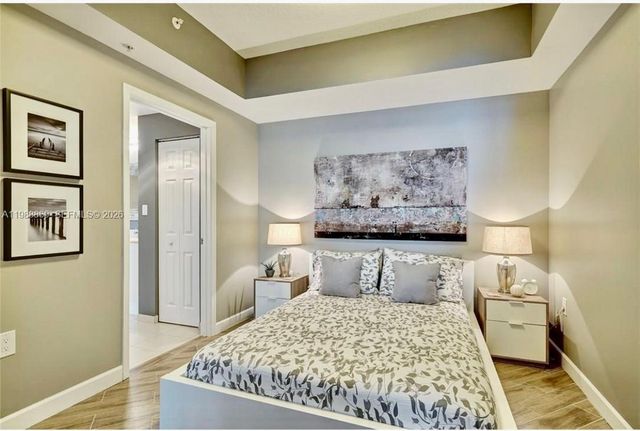 140 S Dixie Hwy 406, Hollywood, FL 33020