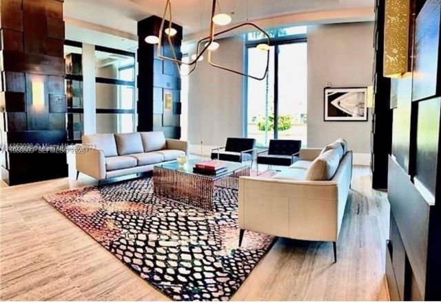 140 S Dixie Hwy 406, Hollywood, FL 33020