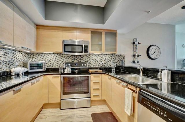 140 S Dixie Hwy 406, Hollywood, FL 33020