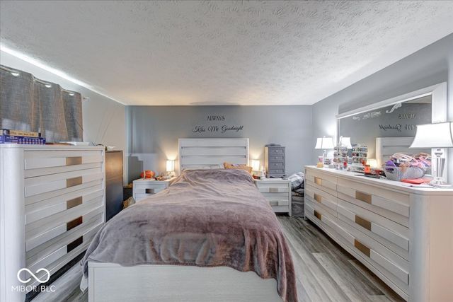 628 Southridge Court, Westfield, IN 46074