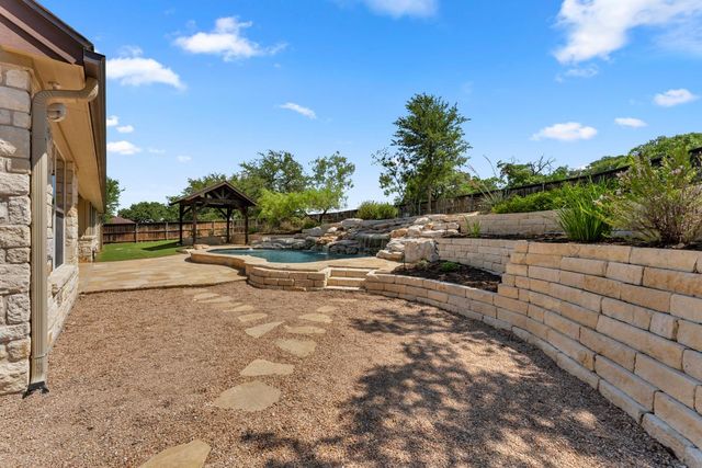 307 Shady Grove PKWY, Burnet, TX 78611