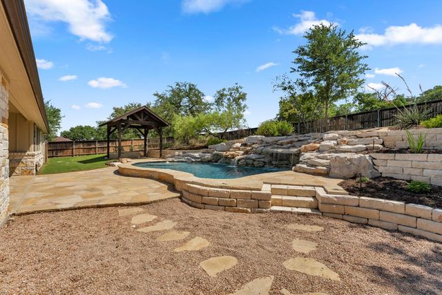 307 Shady Grove PKWY, Burnet, TX 78611