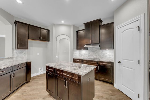 307 Shady Grove PKWY, Burnet, TX 78611