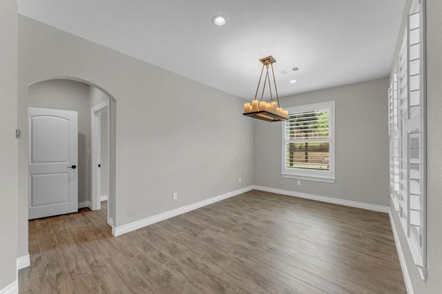 307 Shady Grove PKWY, Burnet, TX 78611