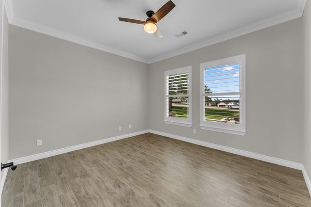 307 Shady Grove PKWY, Burnet, TX 78611