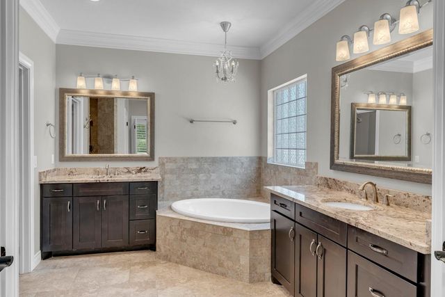 307 Shady Grove PKWY, Burnet, TX 78611