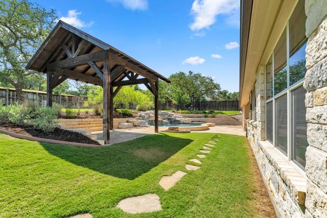 307 Shady Grove PKWY, Burnet, TX 78611