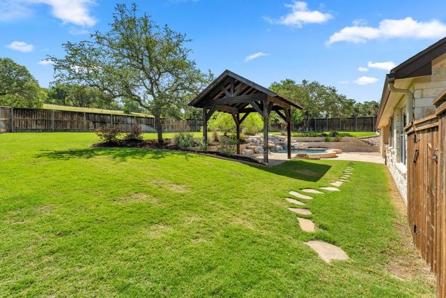 307 Shady Grove PKWY, Burnet, TX 78611