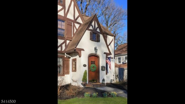 660 Glen Ave, Westfield Town, NJ 07090